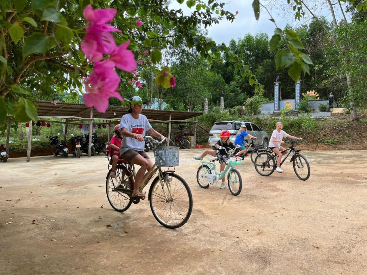 Nguyen Shack Retreat Resort Phong Nha Buitenkant foto